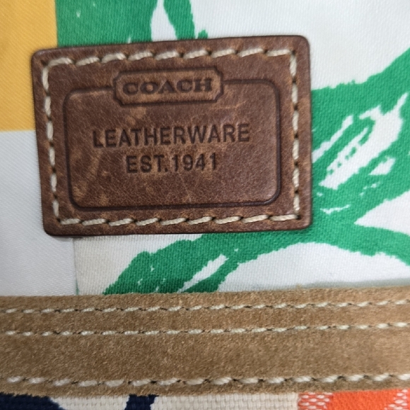 * SALE PRICE Coach VINTAGE Hampton Multicolor Patchwork Tote " No Hang Tag" - Picture 5 of 16